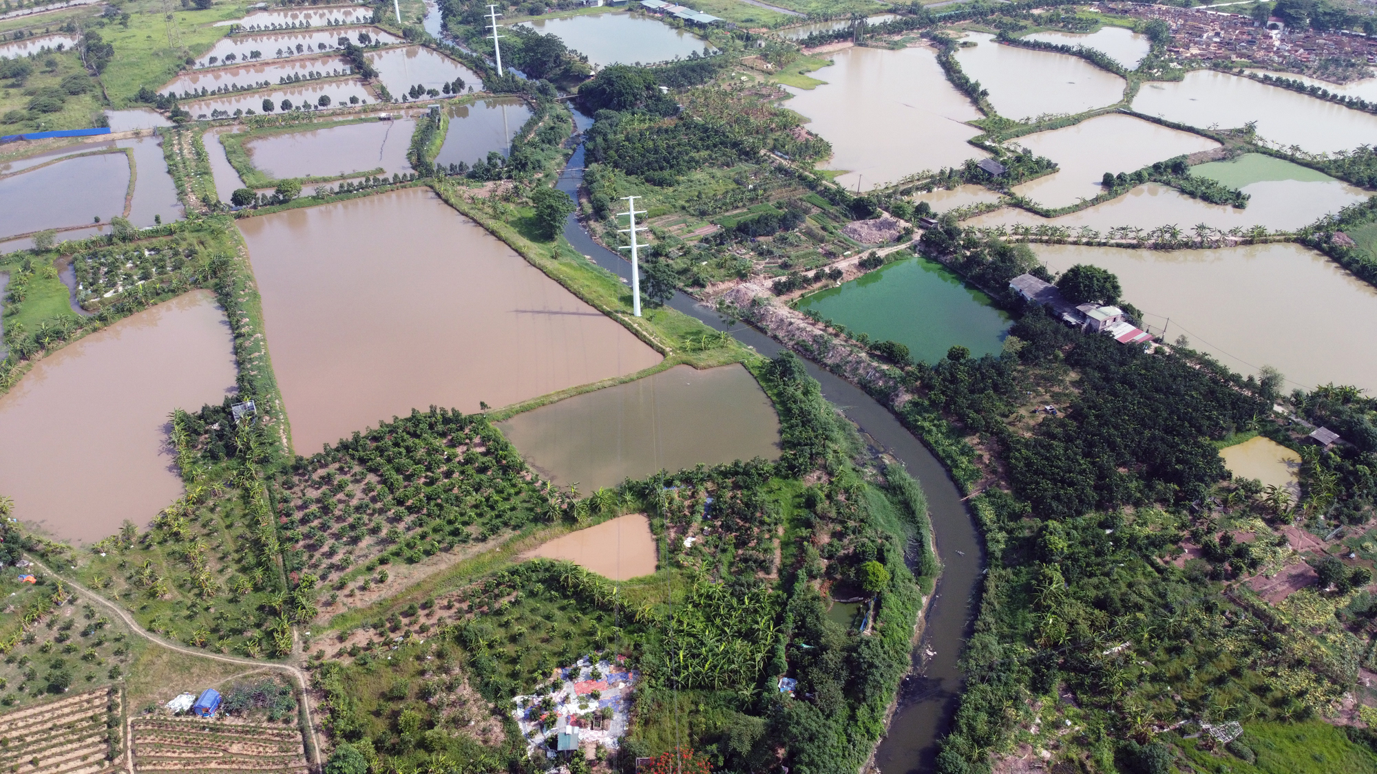 Toàn cảnh nơi xây dựng tuyến đường dài 3km trị giá gần 500 tỉ đồng ở quận Nam Từ Liêm - Ảnh 15.