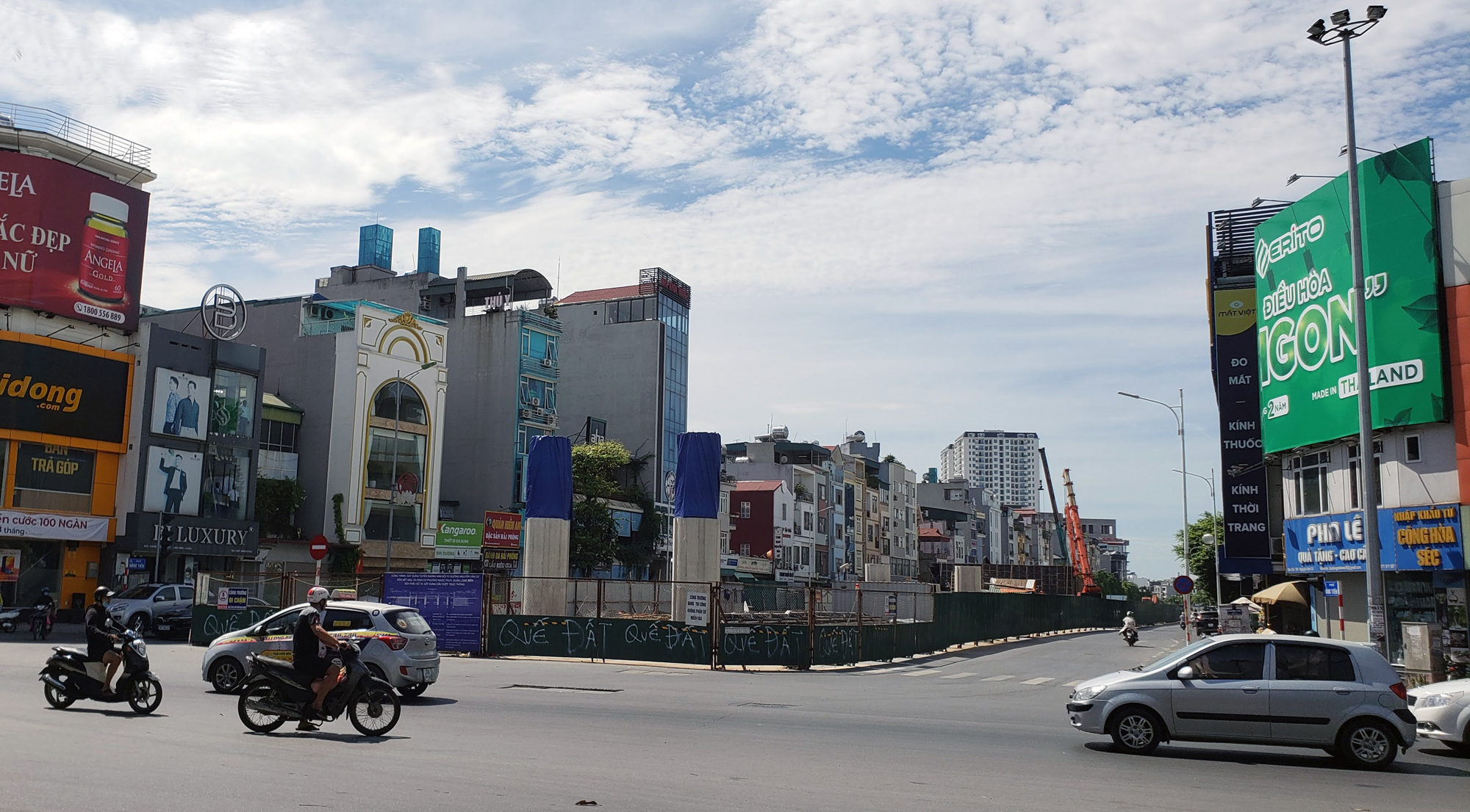 Đường ngàn tỉ nối Ngọc Thụy - Nguyễn Văn Cừ ở quận Long Biên mới làm được vài trăm mét - Ảnh 15.