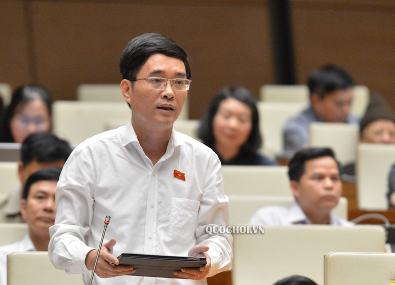 Vì sao người dân chỉ được ăn thịt lợn giá rẻ trên tivi? - Ảnh 1. Vì sao người dân chỉ được ăn thịt lợn giá rẻ trên tivi? - Ảnh 1.