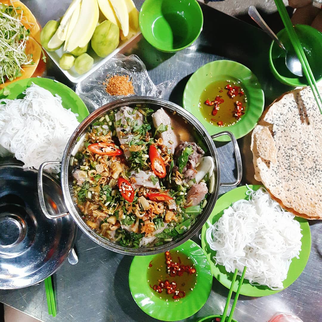 6 món ăn đặc sản nên thử khi đến du lịch Vũng Tàu - Ảnh 1. 6 món ăn đặc sản nên thử khi đến du lịch Vũng Tàu - Ảnh 1.