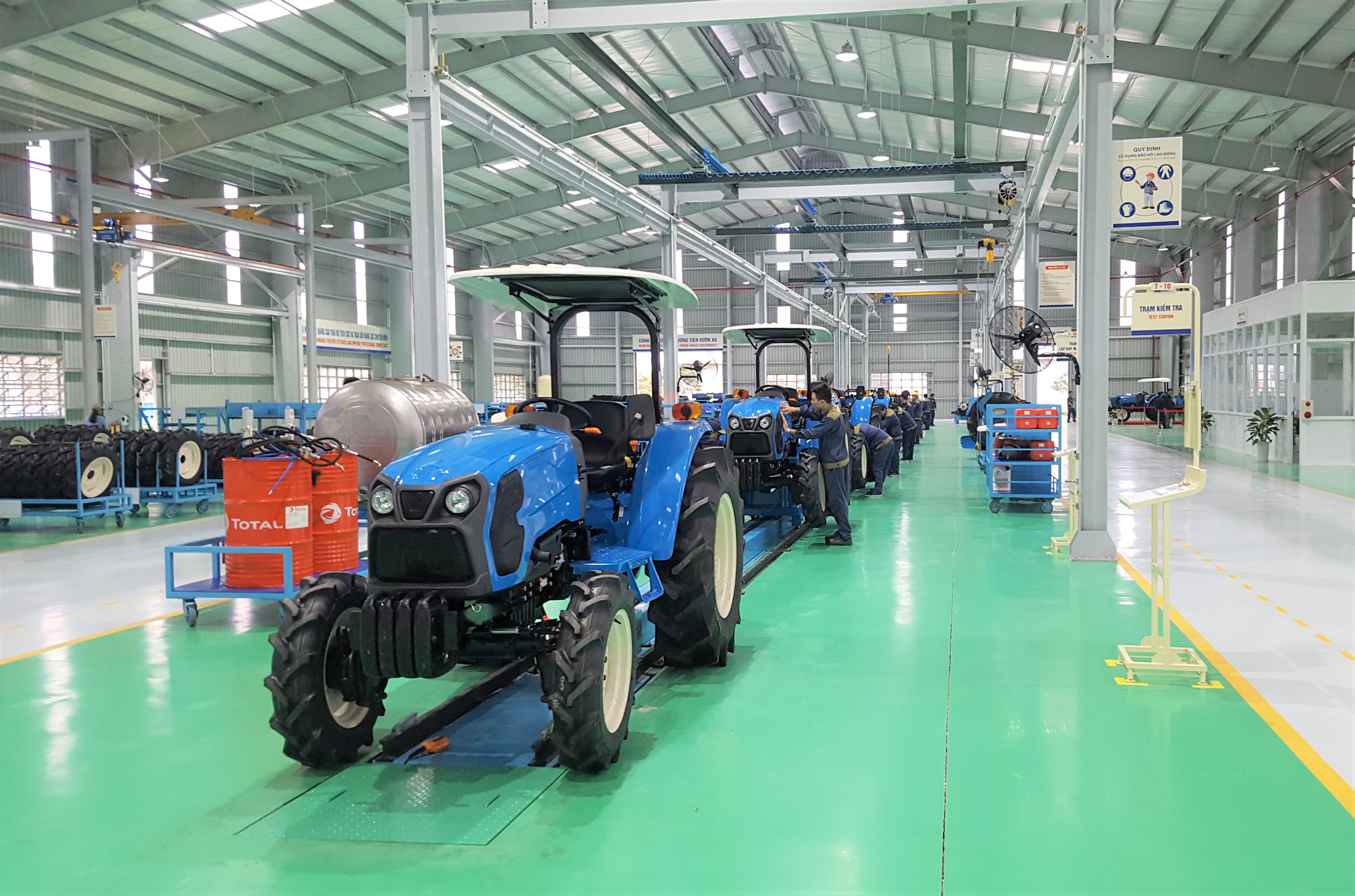 Quảng Nam phấn đấu giải phóng mặt bằng sạch 200ha để THACO làm KCN Nông - Lâm nghiệp hơn 8.000 tỉ đồng - Ảnh 1. Quảng Nam phấn đấu giải phóng mặt bằng sạch 200ha để THACO làm KCN Nông - Lâm nghiệp hơn 8.000 tỉ đồng - Ảnh 1.