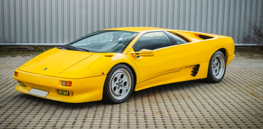 Chiêm ngưỡng 8 chiếc Lamborghini cực hiếm vừa được bán với giá 2 triệu USD - Ảnh 9. Chiêm ngưỡng 8 chiếc Lamborghini cực hiếm vừa được bán với giá 2 triệu USD - Ảnh 9.
