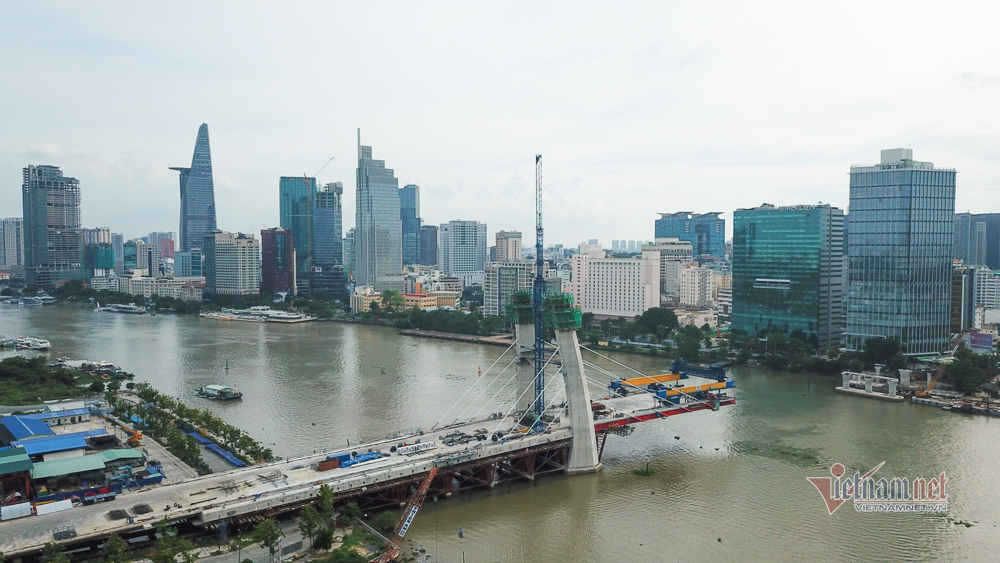 Cầu nghìn tỉ Thủ Thiêm 2 sắp thành hình - Ảnh 1.