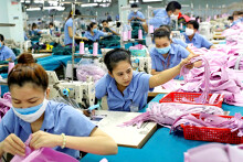 Xuất nhập khẩu Việt Nam và Nhật Bản tháng 5/2020: Xuất sang Nhật Bản 216,9 triệu hàng dệt may