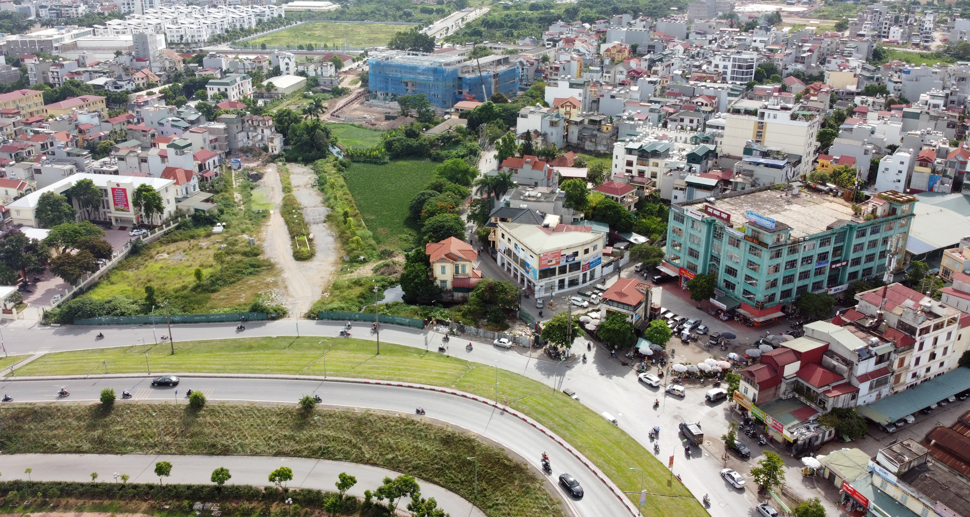 đường sẽ mở theo qui hoạch ở phường Ngọc Thụy, Long Biên, Hà Nội - Ảnh 5. đường sẽ mở theo qui hoạch ở phường Ngọc Thụy, Long Biên, Hà Nội - Ảnh 5.