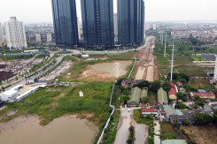 Vướng chục ngôi nhà, đường nối cầu Nhật Tân - Thăng Long dang dở sau 6 năm khởi công