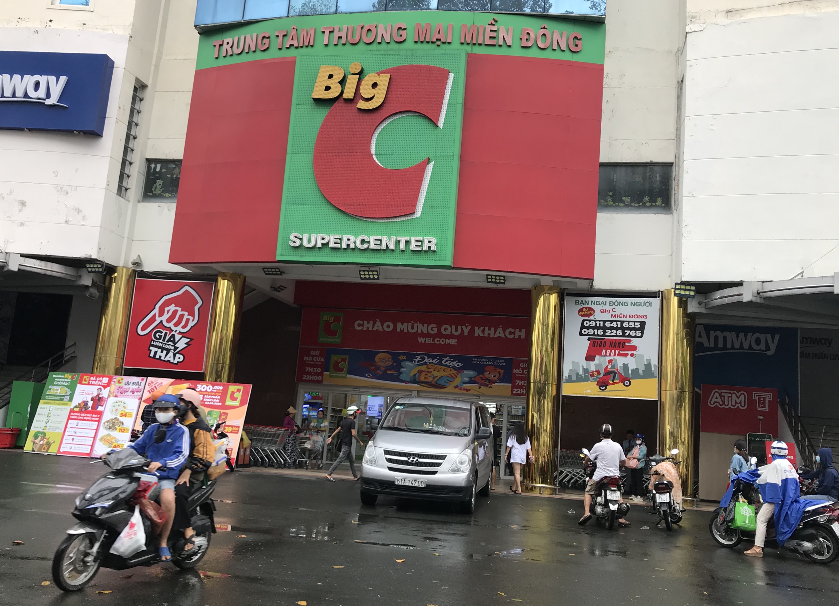 Big C miền Đông bất ngờ thông báo đóng cửa, người tiêu dùng sững sờ, siêu thị vắng lặng chiều nay - Ảnh 1. Big C miền Đông bất ngờ thông báo đóng cửa, người tiêu dùng sững sờ, siêu thị vắng lặng chiều nay - Ảnh 1.