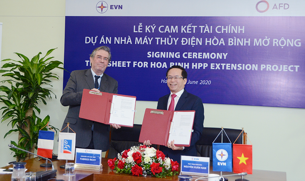 Dự án nhà máy thủy điện Hòa Bình mở rộng được tài trợ 100 triệu EUR - Ảnh 1.
