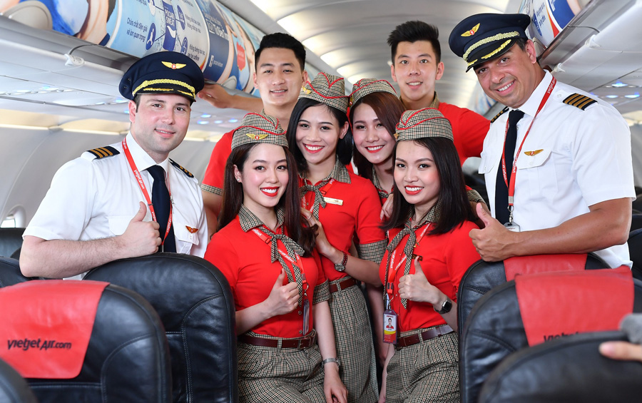 Vietjet đặt mục tiêu lãi 100 tỉ trong năm 2020 bất chấp dịch Covid-19 - Ảnh 1.