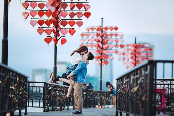 Tour du lịch Đà Nẵng khởi hành từ Cần Thơ: Lộ trình hấp dẫn khám phá các địa danh và món ăn nức tiếng Đà thành - Ảnh 4. Tour du lịch Đà Nẵng khởi hành từ Cần Thơ: Lộ trình hấp dẫn khám phá các địa danh và món ăn nức tiếng Đà thành - Ảnh 4.