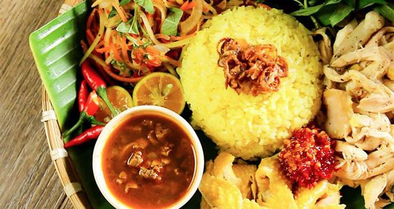 Tour du lịch Đà Nẵng khởi hành từ Cần Thơ: Lộ trình hấp dẫn khám phá các địa danh và món ăn nức tiếng Đà thành - Ảnh 15. Tour du lịch Đà Nẵng khởi hành từ Cần Thơ: Lộ trình hấp dẫn khám phá các địa danh và món ăn nức tiếng Đà thành - Ảnh 15.