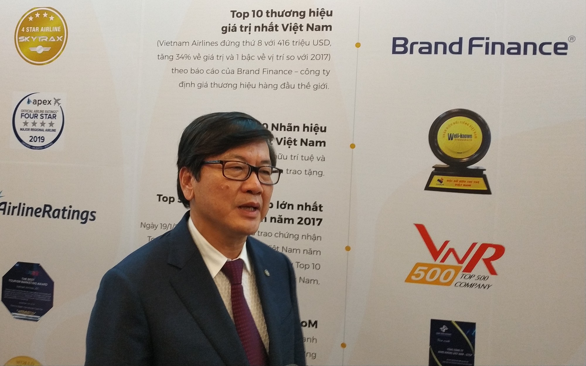 Vietnam Airlines lùi ngày đại hội cổ đông sang tháng 7 - Ảnh 1. Vietnam Airlines lùi ngày đại hội cổ đông sang tháng 7 - Ảnh 1.