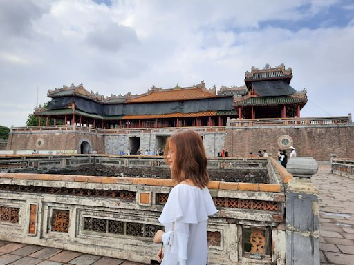 Tour du lịch Đà Nẵng - Huế xuất phát từ TP HCM: Nhiều điểm đến hấp dẫn với chi phí chỉ từ 2 triệu đồng - Ảnh 9. Tour du lịch Đà Nẵng - Huế xuất phát từ TP HCM: Nhiều điểm đến hấp dẫn với chi phí chỉ từ 2 triệu đồng - Ảnh 9.