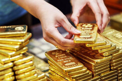 Giá vàng hôm nay 26/6: Vàng SJC quay đầu giảm nhẹ