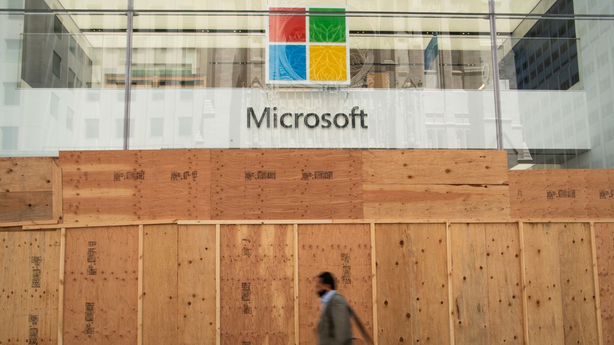 Microsoft rút lui 100% khỏi mảng bán lẻ truyền thống - Ảnh 2.