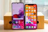Thị trường điện thoại giảm giá nóng trở lại, iPhone nhiều biến động, Android ngập tràn ưu đãi