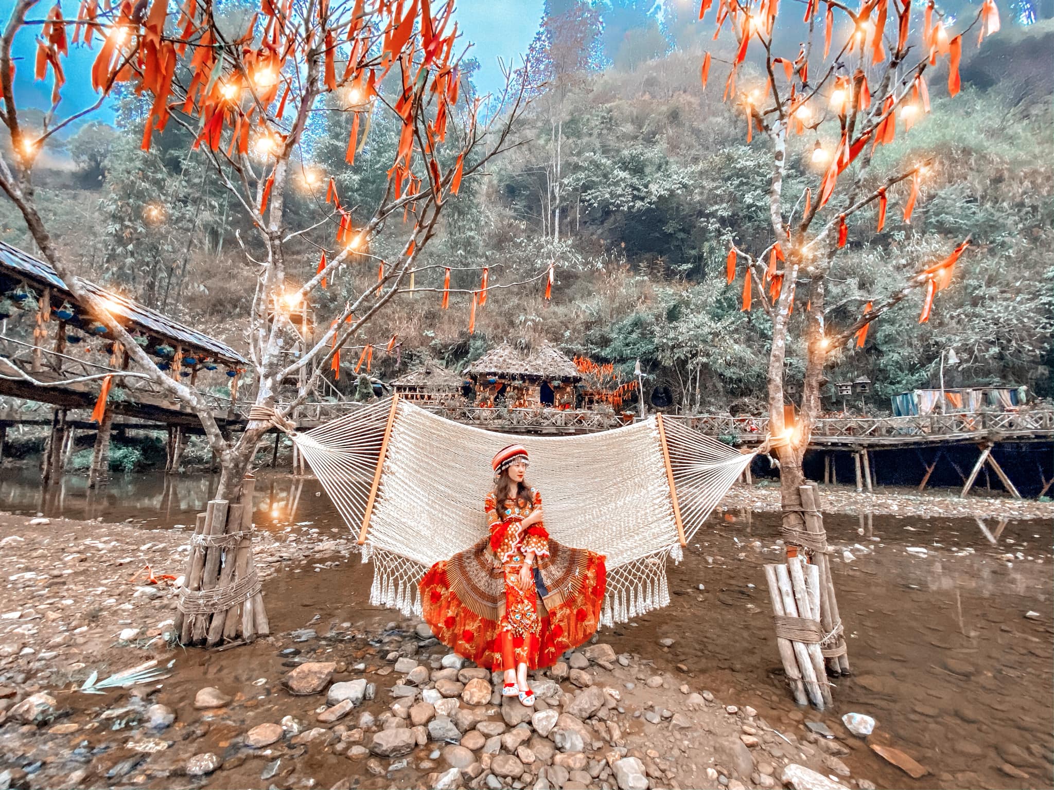Tour du lịch Sapa tháng 7: Lạc bước nơi thiên nhiên hoang sơ miền cao Tây Bắc - Ảnh 6. Tour du lịch Sapa tháng 7: Lạc bước nơi thiên nhiên hoang sơ miền cao Tây Bắc - Ảnh 6.