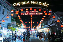 'Sống như người bản địa' với những khách sạn gần chợ đêm Phú Quốc