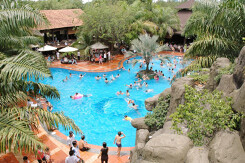 Đổi gió với resort Phương Nam - nét mộc mạc ngay sát Sài Gòn