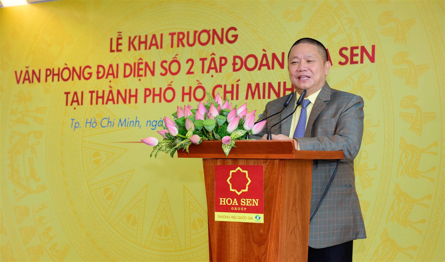 Hoa Sen triệu tập đại hội bất thường bàn việc bán vốn cho đối tác chiến lược - Ảnh 1.