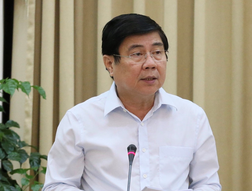 Ông Nguyễn Thành Phong: Phải ngăn chặn doanh nghiệp TP HCM gãy đổ sau Covid-19 - Ảnh 1. Ông Nguyễn Thành Phong: Phải ngăn chặn doanh nghiệp TP HCM gãy đổ sau Covid-19 - Ảnh 1.