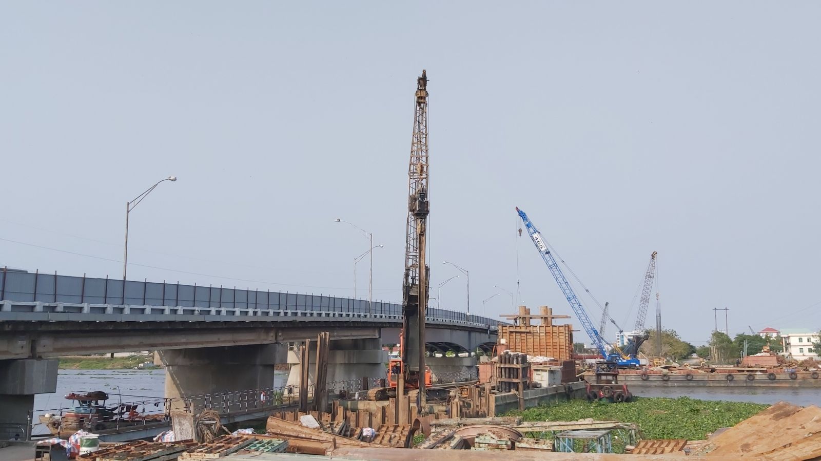 Nhiều cầu đường bộ ở Long An sẽ được thông xe vào ngày 7/6 - Ảnh 1. Nhiều cầu đường bộ ở Long An sẽ được thông xe vào ngày 7/6 - Ảnh 1.