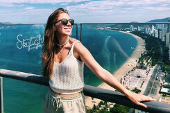 Bar trên biển, bar sân thượng ngắm toàn cảnh phố biển Nha Trang