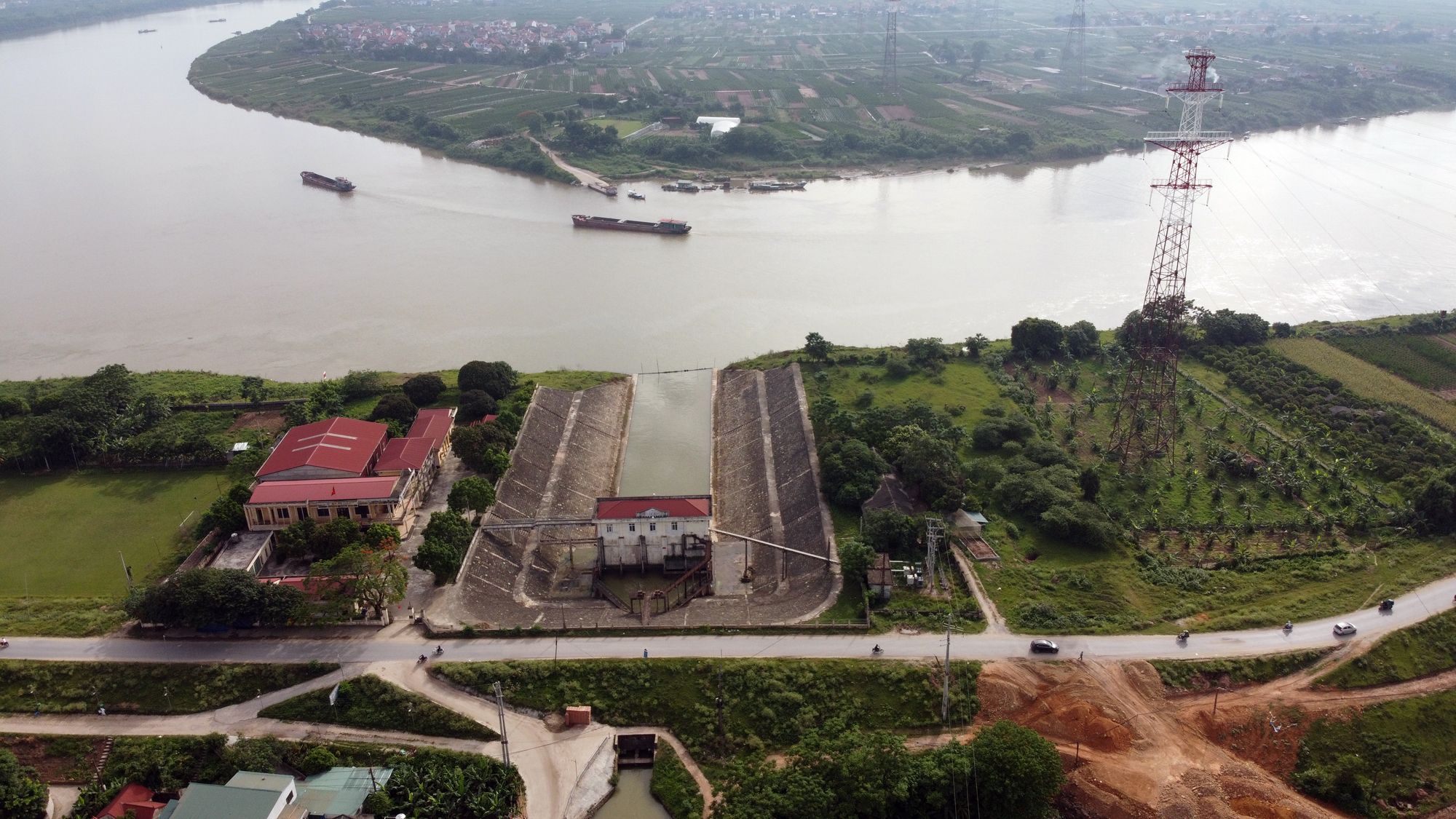 Cầu sẽ mở theo qui hoạch ở Hà Nội: Toàn cảnh vị trí làm cầu Mễ Sở nối Văn Giang - Thường Tín - Ảnh 4. Cầu sẽ mở theo qui hoạch ở Hà Nội: Toàn cảnh vị trí làm cầu Mễ Sở nối Văn Giang - Thường Tín - Ảnh 4.