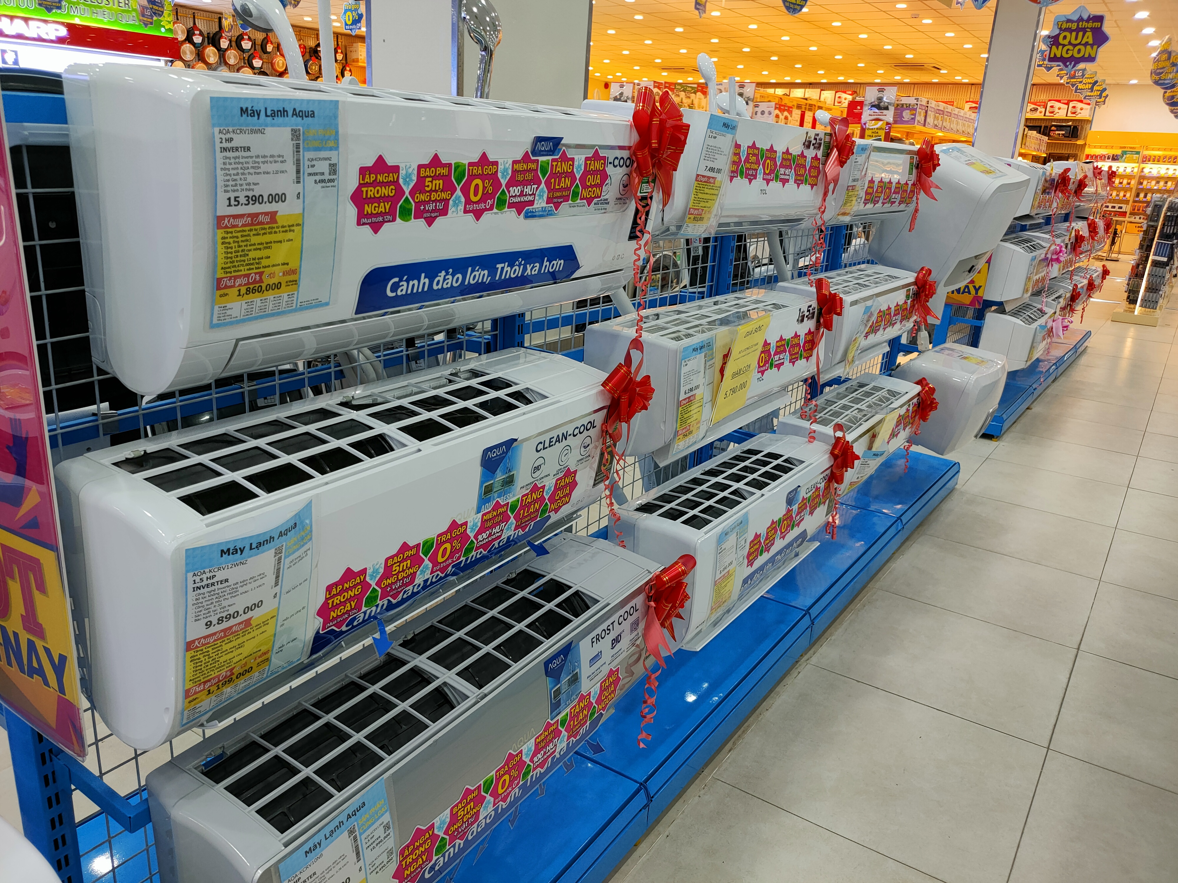 Máy lạnh giảm giá nổi bật đầu tháng 6 - Ảnh 1. Máy lạnh giảm giá nổi bật đầu tháng 6 - Ảnh 1.