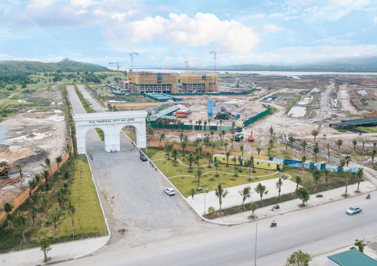 Tập đoàn FLC có nguy cơ bị 'cấm cửa' trên địa bàn tỉnh Quảng Ninh - Ảnh 1. Tập đoàn FLC có nguy cơ bị 'cấm cửa' trên địa bàn tỉnh Quảng Ninh - Ảnh 1.