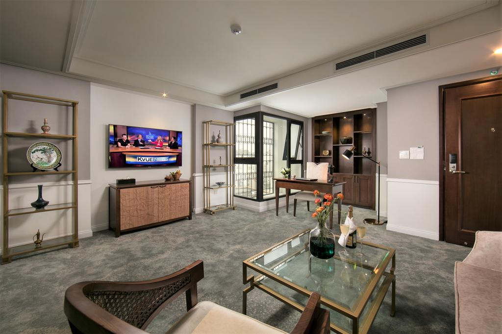 Top 3 khách sạn 5 sao gần hồ Gươm được nhiều du khách yêu thích - Ảnh 7. Top 3 khách sạn 5 sao gần hồ Gươm được nhiều du khách yêu thích - Ảnh 7.