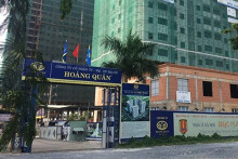 Thị giá giảm mạnh, cổ đông lớn đăng kí thoái 8,2 triệu cổ phần tại Địa ốc Hoàng Quân