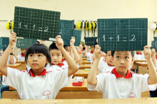 Học sinh tiểu học được miễn học phí từ 1/7