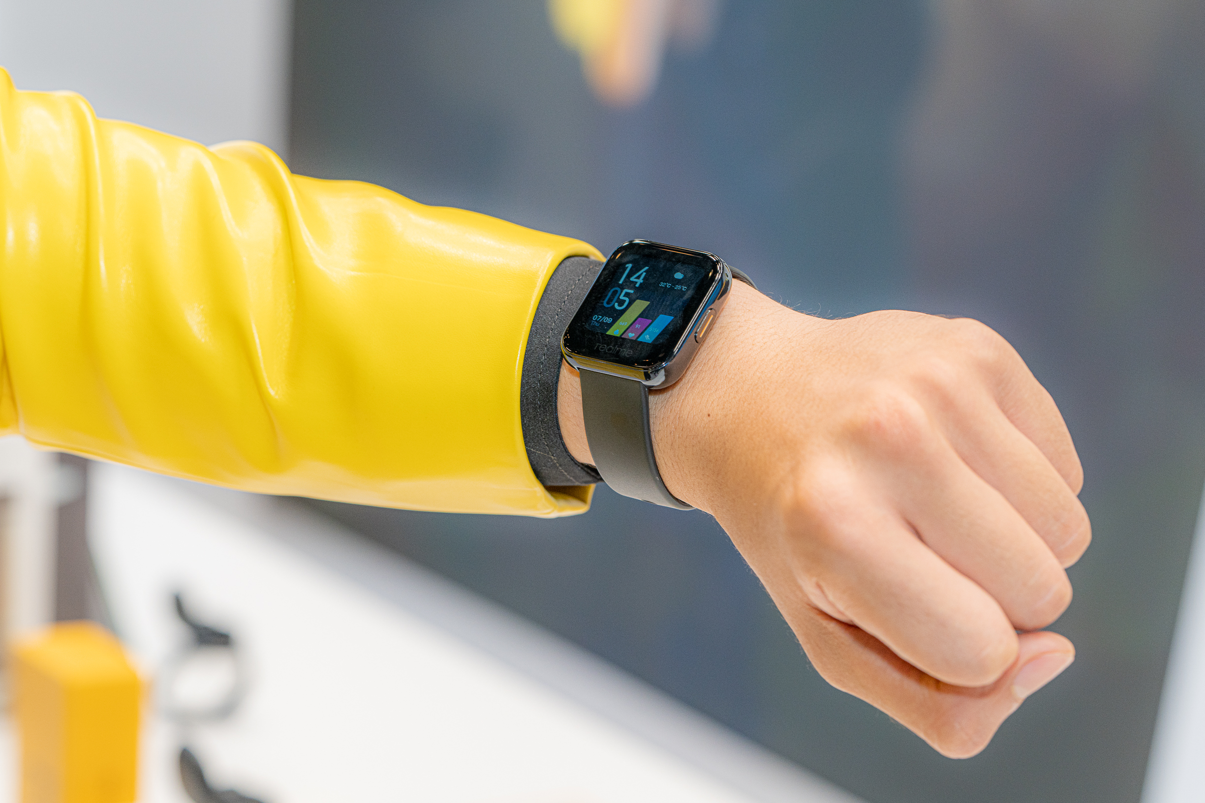 Realme Watch tham chiến thị trường đồng hồ thông minh phổ thông, cạnh tranh từ tính năng đến giá bán - Ảnh 1.