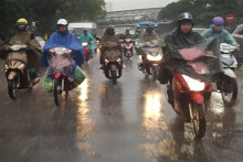 Dự báo thời tiết TP HCM hôm nay 10/7: Tối có mưa rào và dông rải rác