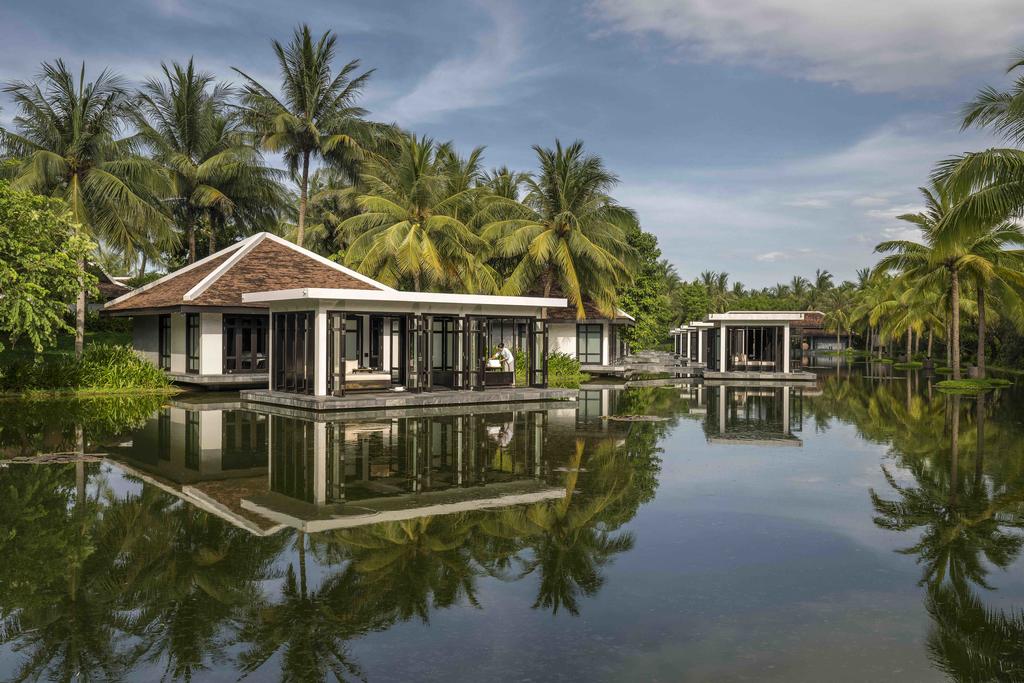 Top 3 resort Hội An 5 sao nằm sát biển thu hút du khách - Ảnh 1. Top 3 resort Hội An 5 sao nằm sát biển thu hút du khách - Ảnh 1.