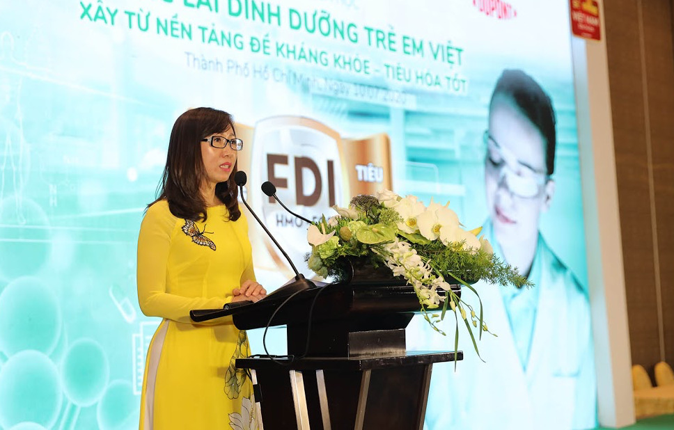 Nữ tướng NutiFood Trần Thị Lệ: Triết lí kinh doanh của chúng tôi là luôn đặt chữ 'Tâm' lên đầu - Ảnh 2. Nữ tướng NutiFood Trần Thị Lệ: Triết lí kinh doanh của chúng tôi là luôn đặt chữ 'Tâm' lên đầu - Ảnh 2.