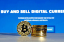 Giao dịch tiền điện tử và bitcoin sẵn sàng cho sự tăng trưởng lớn hơn vào năm 2030