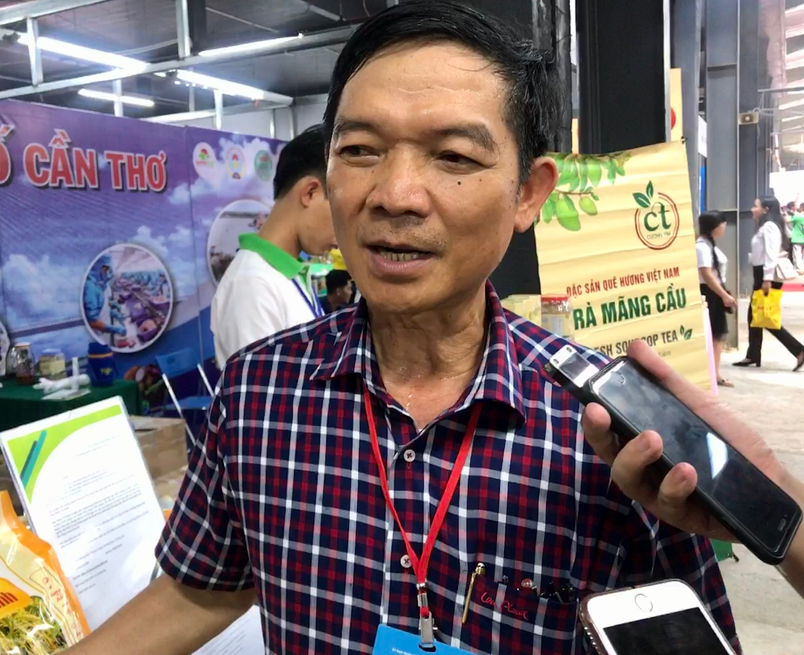 Giám đốc Sở Công thương Cần Thơ: C.P hứa bán heo hơi thấp hơn thị trường khoảng 20.000 đồng/kg - Ảnh 1. Giám đốc Sở Công thương Cần Thơ: C.P hứa bán heo hơi thấp hơn thị trường khoảng 20.000 đồng/kg - Ảnh 1.