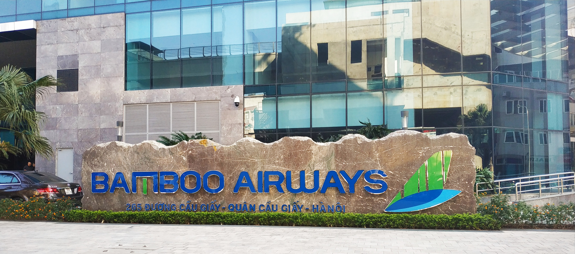 Bamboo Airways sắp thuê ướt hai tàu Embraer E195 cho chặng bay Côn Đảo - Ảnh 2. Bamboo Airways sắp thuê ướt hai tàu Embraer E195 cho chặng bay Côn Đảo - Ảnh 2.