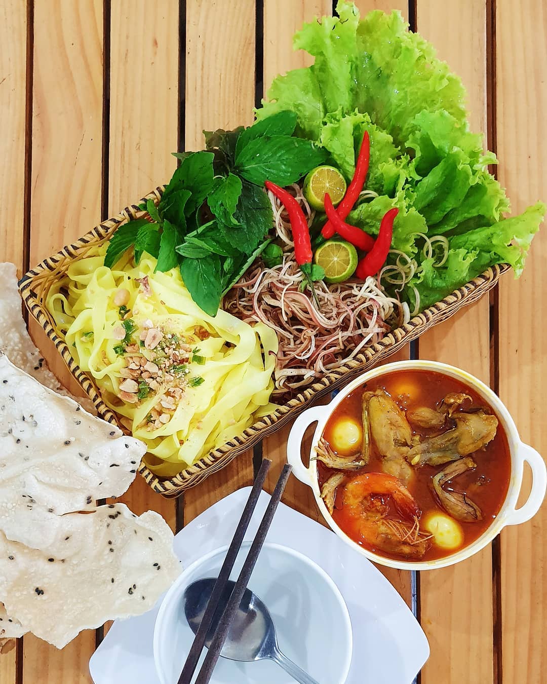Mì Quảng Ếch Đà Nẵng ở đâu ngon, khám phá 5 địa chỉ ‘hot’ nhất Đà Thành - Ảnh 6. Mì Quảng Ếch Đà Nẵng ở đâu ngon, khám phá 5 địa chỉ ‘hot’ nhất Đà Thành - Ảnh 6.