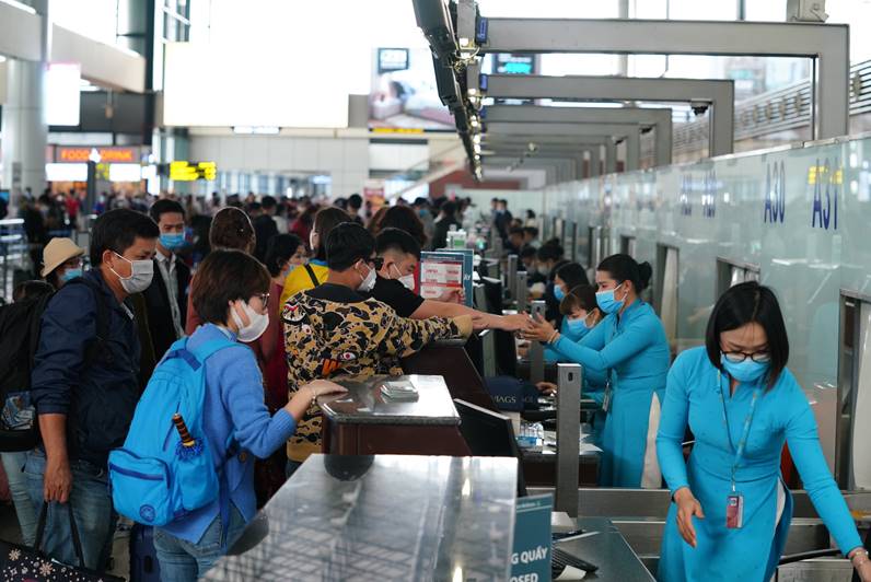 Sân bay Nội Bài ngừng phát thanh thông tin chuyến bay từ 30/7 - Ảnh 1. Sân bay Nội Bài ngừng phát thanh thông tin chuyến bay từ 30/7 - Ảnh 1.