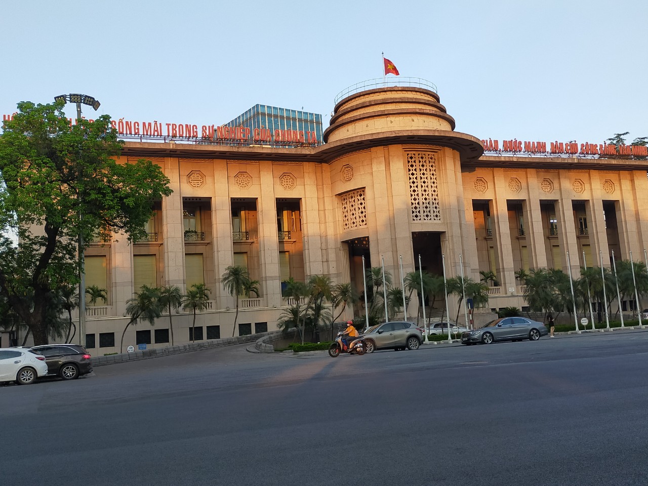 SSI Research: Mục tiêu tăng trưởng tín dụng 10% là khá khó khăn trong bối cảnh hiện tại - Ảnh 1. SSI Research: Mục tiêu tăng trưởng tín dụng 10% là khá khó khăn trong bối cảnh hiện tại - Ảnh 1.