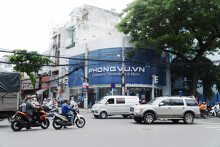 Bán lẻ công nghệ đẩy mạnh mô hình sản phẩm đa kênh, nhiều tiện ích cho người dùng khi đến mua sắm