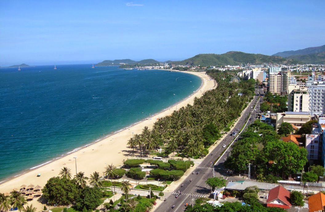 Tổ chức tour giá rẻ không tưởng để bán combo du lịch, chủ phòng vé máy bay thu hàng tỉ đồng rồi bỏ trốn - Ảnh 1.