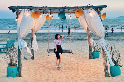 Check in Surf Bar Quy Nhơn - quán đồ uống thơm ngon, view biển mát tầm mắt