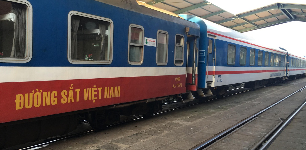 Đường sắt tăng thêm tàu Thống nhất tuyến Hà Nội - Sài Gòn - Ảnh 1.