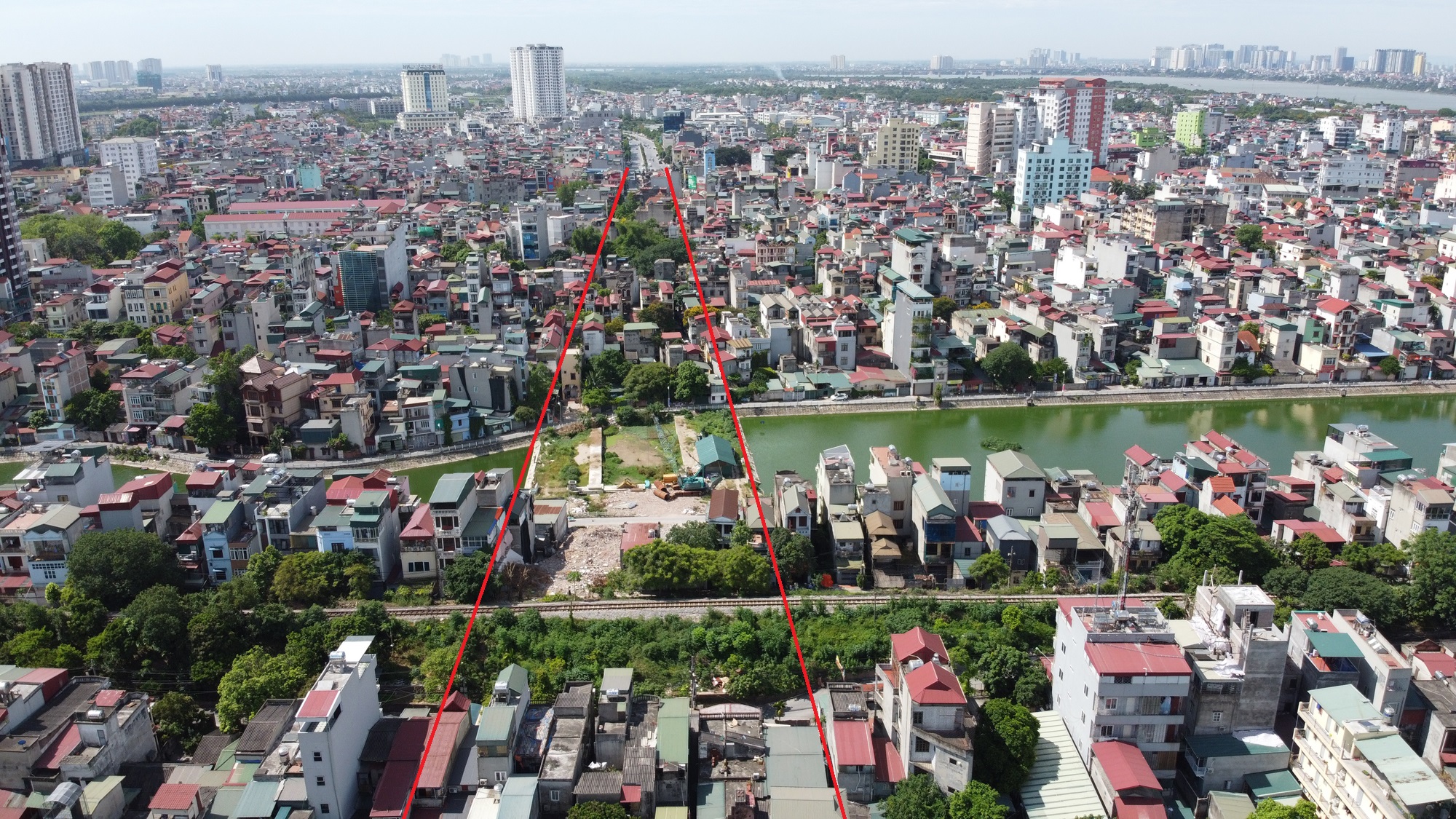 Đường sẽ mở theo qui hoạch ở phường Ngọc Lâm, Long Biên, Hà Nội - Ảnh 4. Đường sẽ mở theo qui hoạch ở phường Ngọc Lâm, Long Biên, Hà Nội - Ảnh 4.