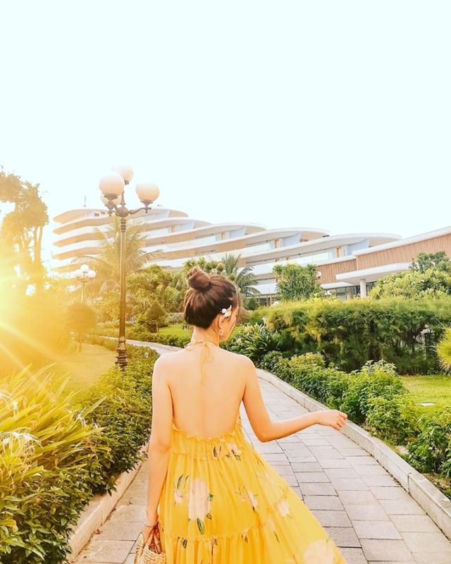 Giá vé tham quan FLC Quy Nhơn: Đi mỏi chân, selfie ngàn tấm lung linh với chi phí rẻ bất ngờ - Ảnh 6.