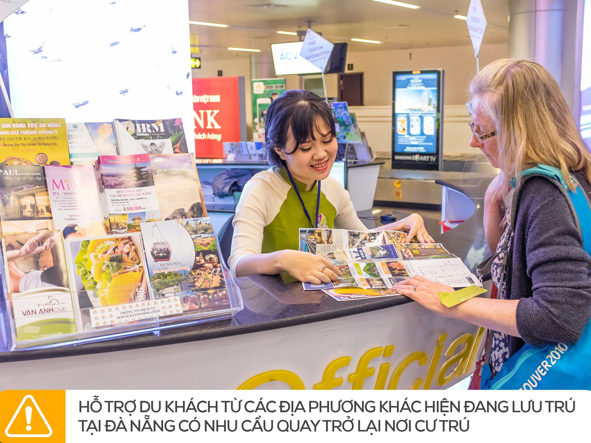 Người mắc kẹt tại Đà Nẵng liên lạc với ai để nhận hỗ trợ? - Ảnh 3. Người mắc kẹt tại Đà Nẵng liên lạc với ai để nhận hỗ trợ? - Ảnh 3.